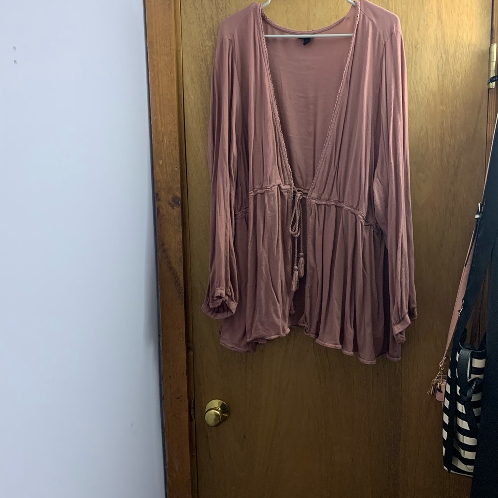 Torrid front tie shirt